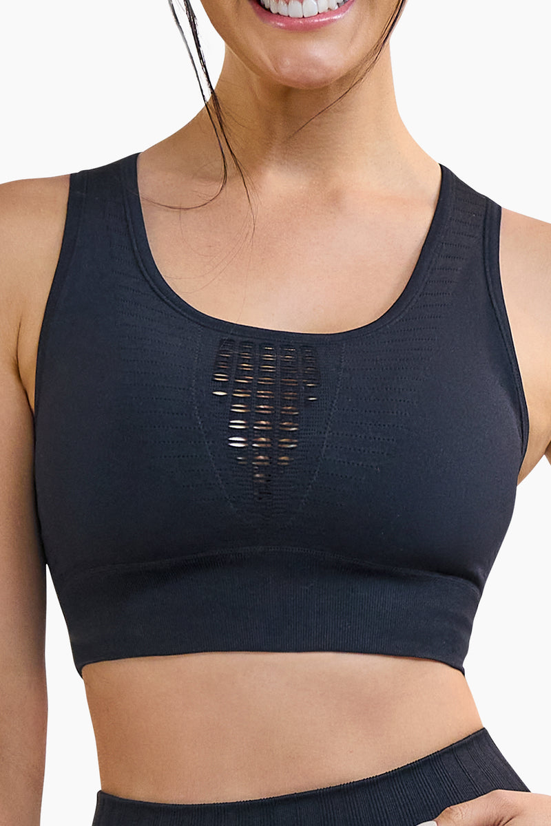 Curveez Training Bra Ultimate Air BRAEEZ in black with breathable mesh panel, ideal for activewear and maximum comfort support.